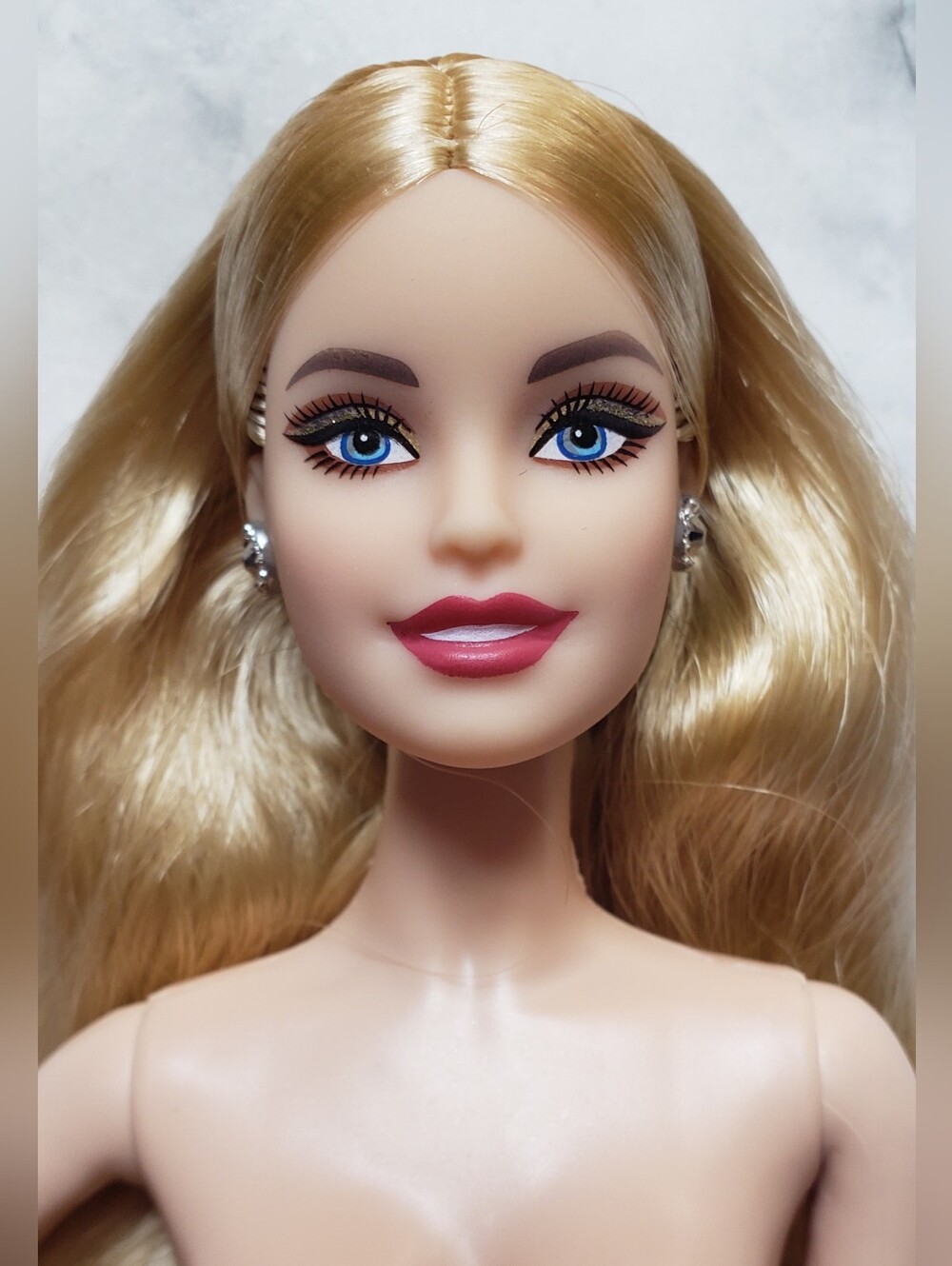 Vintage 2003 Barbie Model Muse Doll Blonde Gorgeous